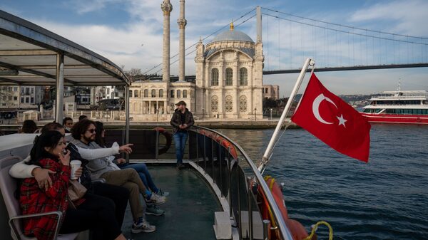 Israel eleva al máximo la advertencia de riesgo para los viajes a Estambul Israel eleva al máximo la advertencia de riesgo para los viajes a Estambul