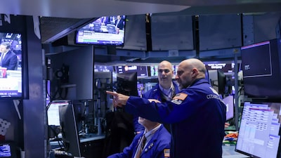 Wall Street convierte en rutina la venta de acciones bajo riesgo de disrupción por IA Wall Street convierte en rutina la venta de acciones bajo riesgo de disrupción por IA