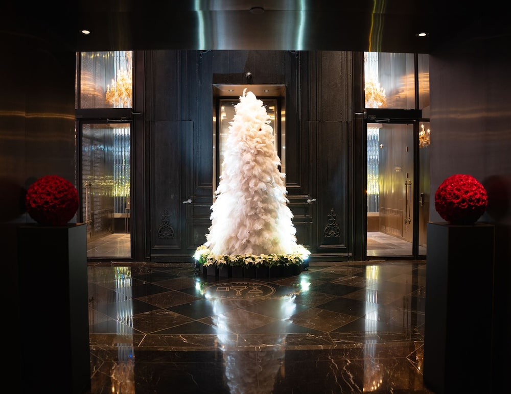 Árbol de Navidad de Baccarat Hotel New York, Estados Unidos Árbol de Navidad de Baccarat Hotel New York, Estados Unidos