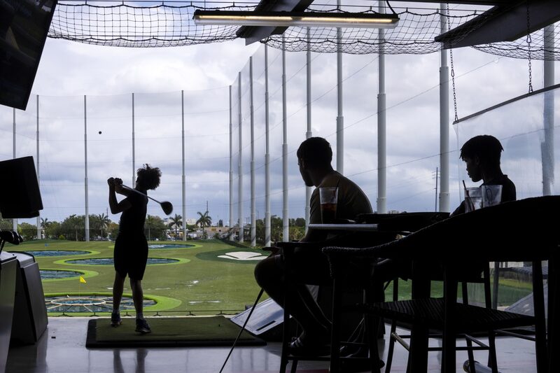 Practicando golf Practicando golf