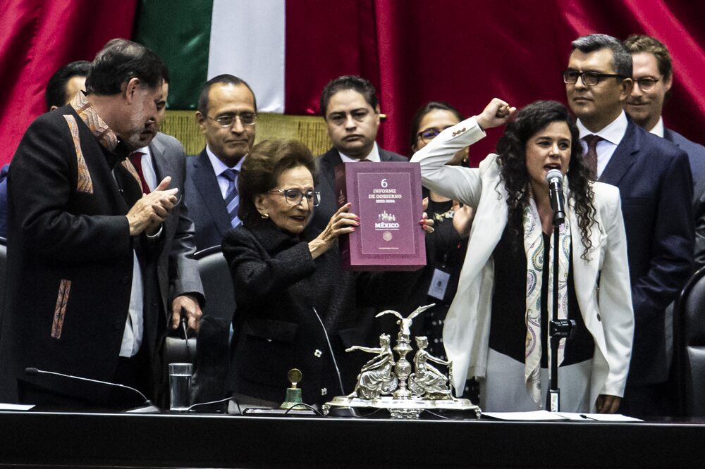 Ifigenia Martinez, president of the Chamber of Deputies, front row center, and Luisa Maria Alcalde Lujan, secretary of the interior, front row right, during a swearing in ceremony of the new Congress at the Saint Lazarus Legislative Palace in Mexico City, Mexico, on Sunday, Sept. 1, 2024. Last week, Mexico's top electoral court confirmed that the ruling party's coalition would maintain its supermajority in the lower house and be just a few seats shy of obtaining the same result in the Senate following June's general election. Photographer: Koral Carballo/Bloomberg Ifigenia Martinez, president of the Chamber of Deputies, front row center, and Luisa Maria Alcalde Lujan, secretary of the interior, front row right, during a swearing in ceremony of the new Congress at the Saint Lazarus Legislative Palace in Mexico City, Mexico, on Sunday, Sept. 1, 2024. Last week, Mexico's top electoral court confirmed that the ruling party's coalition would maintain its supermajority in the lower house and be just a few seats shy of obtaining the same result in the Senate following June's general election. Photographer: Koral Carballo/Bloomberg