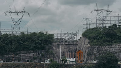México modifica normas eléctricas rumbo a la revisión del T-MEC México modifica normas eléctricas rumbo a la revisión del T-MEC