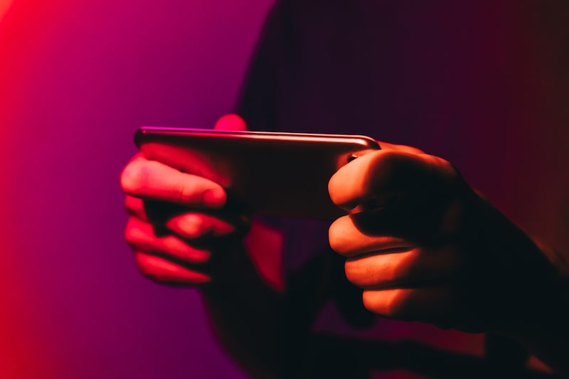 Cuando juegas por dinero en la web, ¿estás compitiendo con una persona o contra un bot? Cuando juegas por dinero en la web, ¿estás compitiendo con una persona o contra un bot?