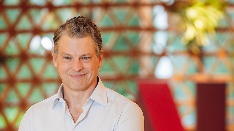 Netflix mira eventos ao vivo no Brasil e vai crescer em videocasts, diz co-CEO global Netflix mira eventos ao vivo no Brasil e vai crescer em videocasts, diz co-CEO global