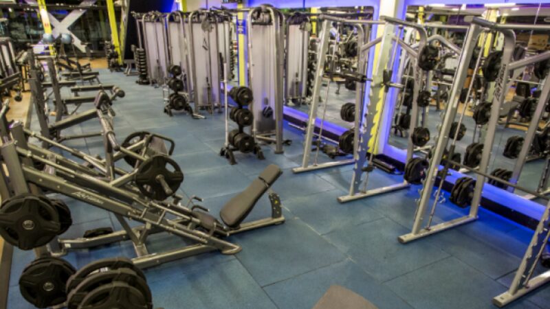 Mubadala Capital compra 51% da rede de academias Bluefit por R$ 464 milhões Mubadala Capital compra 51% da rede de academias Bluefit por R$ 464 milhões