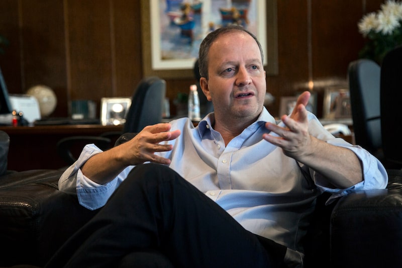 “Estamos apostando muito na relação comercial com o Brasil”, disse o ministro da Economia e Finanças, Carlos Fernández, em entrevista à Bloomberg News (Foto: Santi Carneri/Bloomberg) “Estamos apostando muito na relação comercial com o Brasil”, disse o ministro da Economia e Finanças, Carlos Fernández, em entrevista à Bloomberg News (Foto: Santi Carneri/Bloomberg)