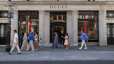 Las ventas de Gucci caen menos de lo esperado y alivian la presión sobre Kering Las ventas de Gucci caen menos de lo esperado y alivian la presión sobre Kering