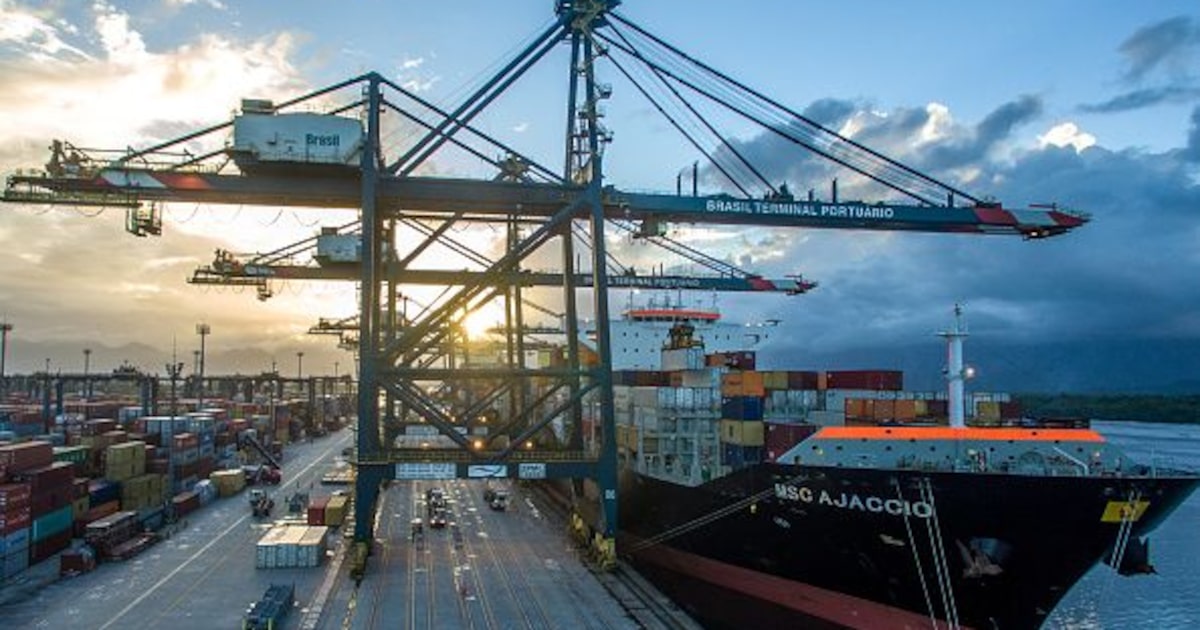 The classic porn.com decided to ultimately see Akemi last