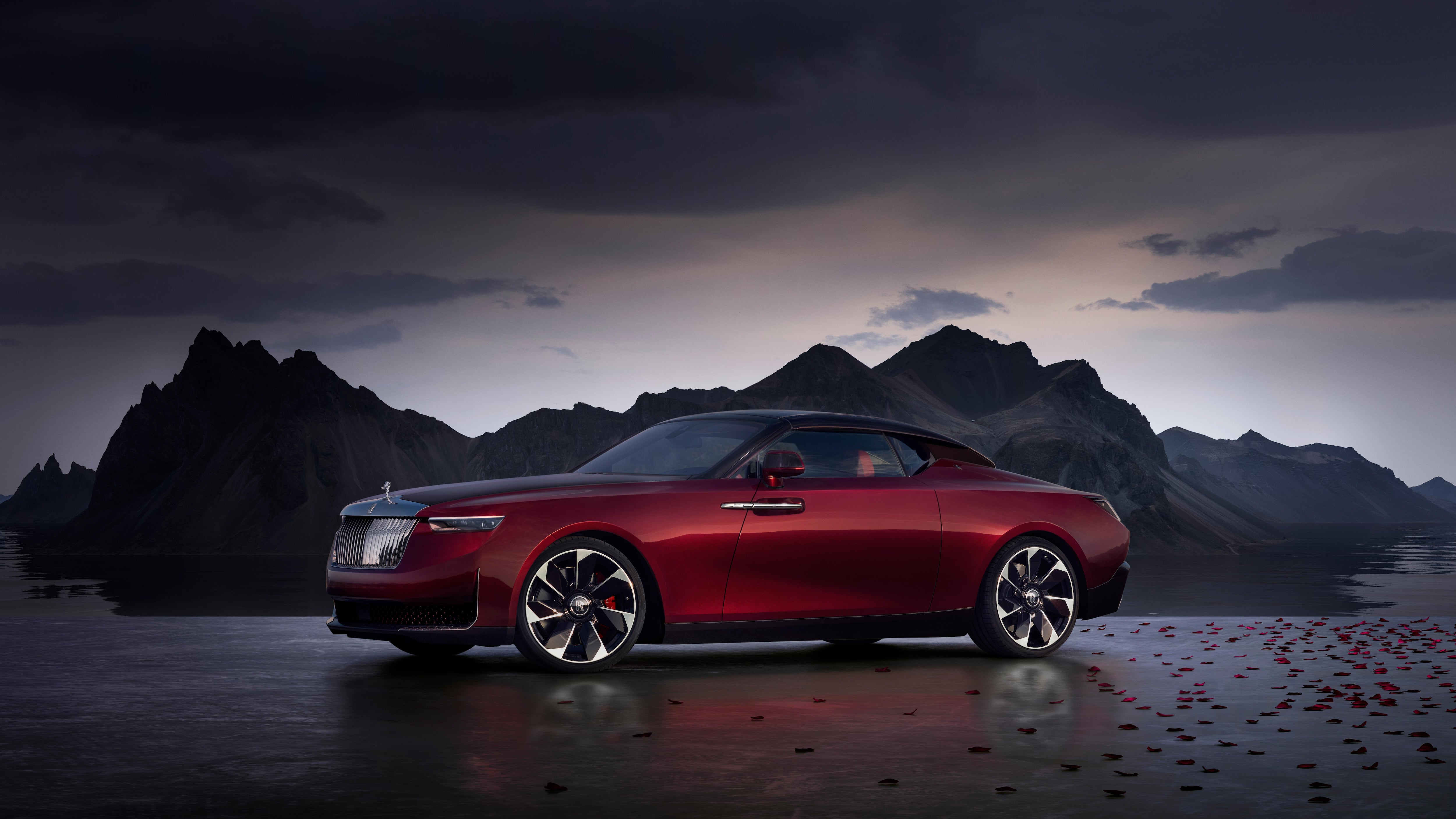 Fotos: así es el Rolls-Royce Droptail La Rose Noire, el carro más caro del  mundo en 2025, image size:5000x2813