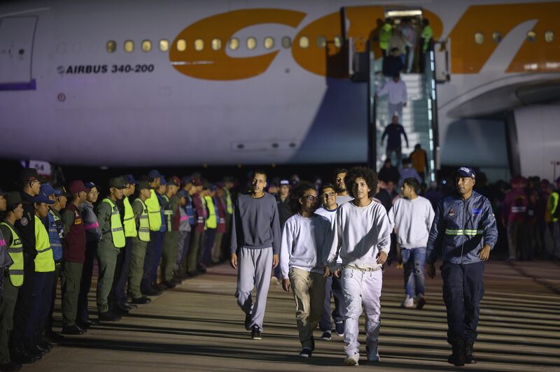 El caso es una de las peleas de más alto perfil entre la administración Trump y un juez que sopesa una de las más de 190 demandas que buscan frenar su agenda. El caso es una de las peleas de más alto perfil entre la administración Trump y un juez que sopesa una de las más de 190 demandas que buscan frenar su agenda.