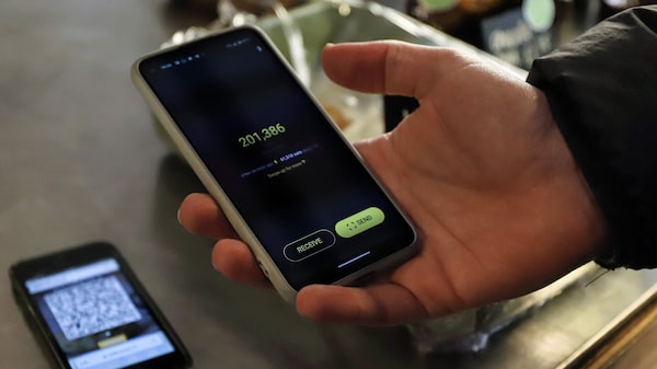 SmartBiz abre paso a otras fintechs al ser la primera en convertirse en banco bajo la era Trump SmartBiz abre paso a otras fintechs al ser la primera en convertirse en banco bajo la era Trump