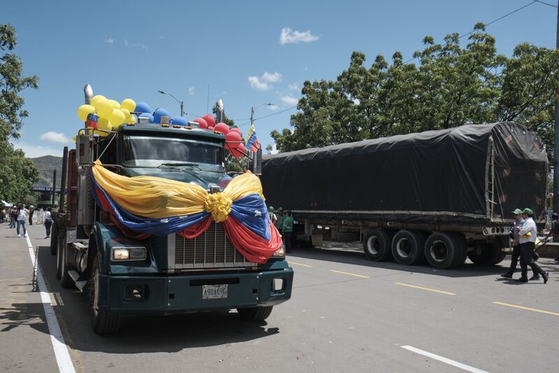 Camiones llegan durante la reapertura de la frontera comercial entre Venezuela y Colombia en Cúcuta, departamento de Norte de Santander, Colombia, el lunes 26 de septiembre de 2022. Camiones llegan durante la reapertura de la frontera comercial entre Venezuela y Colombia en Cúcuta, departamento de Norte de Santander, Colombia, el lunes 26 de septiembre de 2022.