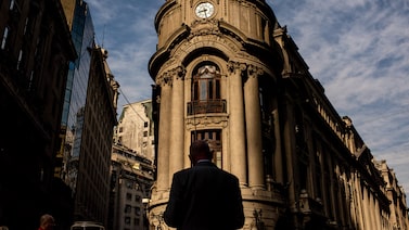 Bolsa chilena cambia de protagonista: los hogares toman el relevo de extranjeros y AFP Bolsa chilena cambia de protagonista: los hogares toman el relevo de extranjeros y AFP