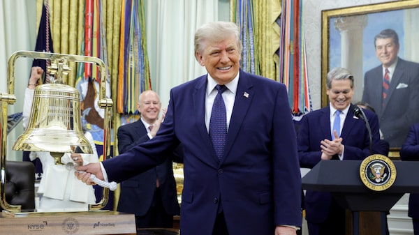 De Berkshire a Visa: estas son las acciones en las que invirtió el portafolio de Trump en junio De Berkshire a Visa: estas son las acciones en las que invirtió el portafolio de Trump en junio