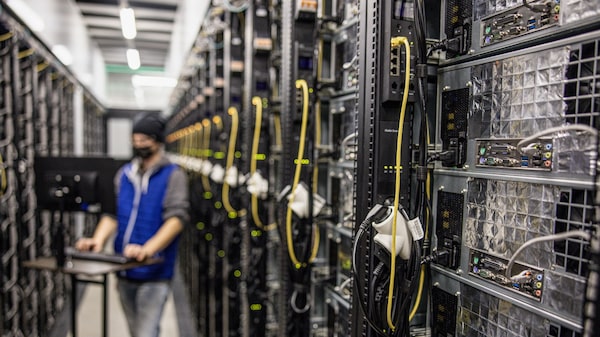 Guerra en Ucrania: 3 estrategias en ciberseguridad para las organizaciones de la región Guerra en Ucrania: 3 estrategias en ciberseguridad para las organizaciones de la región