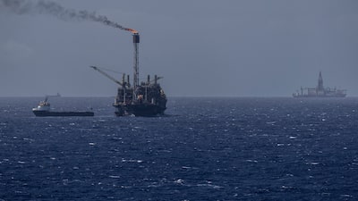 Producción petrolera de Brasil se recupera tras interrupciones de plataformas en noviembre Producción petrolera de Brasil se recupera tras interrupciones de plataformas en noviembre