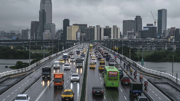 Legisladores de EE.UU. visitan Taiwán tras el polémico viaje de Pelosi a la isla Legisladores de EE.UU. visitan Taiwán tras el polémico viaje de Pelosi a la isla