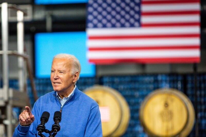 El Presidente Biden habla sobre la inversión en América y la ley bipartidista de infraestructuras El Presidente Biden habla sobre la inversión en América y la ley bipartidista de infraestructuras