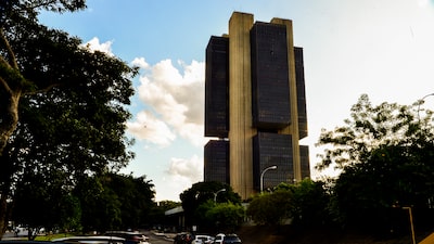 BC corta Selic em 0,50 ponto e indica cortes na mesma magnitude nas próximas reuniões BC corta Selic em 0,50 ponto e indica cortes na mesma magnitude nas próximas reuniões