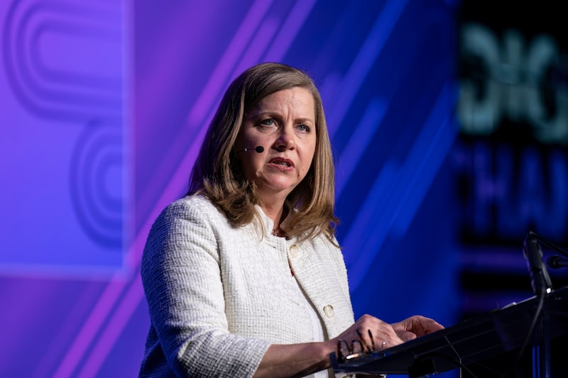 Bowman también pidió un “recurso especializado” que pueda ser utilizado por cualquiera de los bancos de reserva de la Fed durante las conversaciones previas a la presentación de solicitudes. (Bloomberg) Bowman también pidió un “recurso especializado” que pueda ser utilizado por cualquiera de los bancos de reserva de la Fed durante las conversaciones previas a la presentación de solicitudes. (Bloomberg)