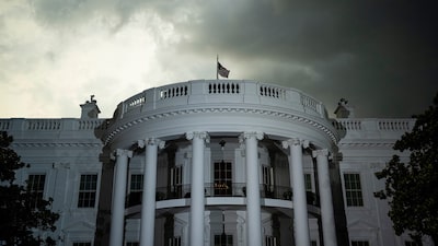 Empresas vinculadas a Trump se preparan para investigaciones si los demócratas ganan el Congreso Empresas vinculadas a Trump se preparan para investigaciones si los demócratas ganan el Congreso
