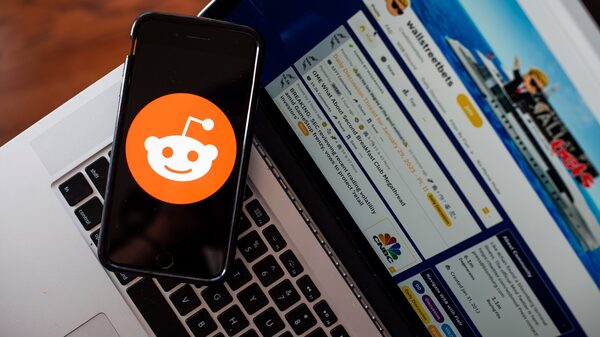 Reddit busca levantar até US$ 748 milhões em um dos maiores IPOs do ano Reddit busca levantar até US$ 748 milhões em um dos maiores IPOs do ano