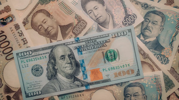 El dólar toca mínimos y pierde su atractivo como refugio tras tregua entre EE.UU. e Irán El dólar toca mínimos y pierde su atractivo como refugio tras tregua entre EE.UU. e Irán