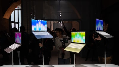 Acción de Apple tiene potencial de alza de 20% y BofA destaca efecto del MacBook Neo Acción de Apple tiene potencial de alza de 20% y BofA destaca efecto del MacBook Neo