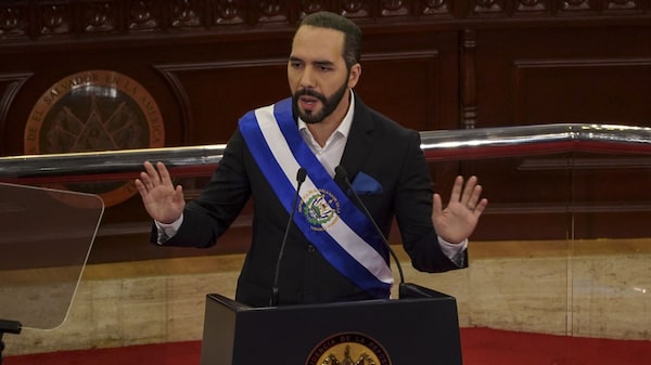 Empresas piden a Bukele desistir de “reelección inmediata” por inconstitucional Empresas piden a Bukele desistir de “reelección inmediata” por inconstitucional