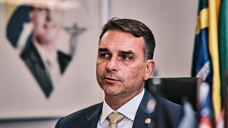 Lula está 26 pontos à frente de Flávio em 1º turno, mostra pesquisa AtlasIntel Lula está 26 pontos à frente de Flávio em 1º turno, mostra pesquisa AtlasIntel