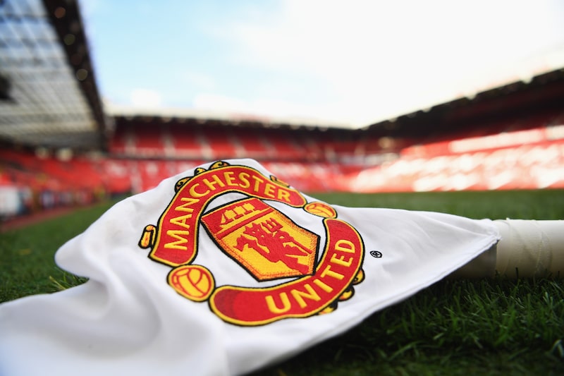 El logotipo del Manchester United FC. Fotógrafo: Michael Regan/Getty Images El logotipo del Manchester United FC. Fotógrafo: Michael Regan/Getty Images