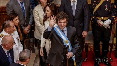 Milei toma juramento y Argentina se prepara para su terapia de shock Milei toma juramento y Argentina se prepara para su terapia de shock