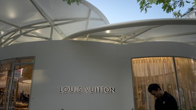 LVMH decepciona con sus ventas y se encamina a su peor año bursátil desde 2008 LVMH decepciona con sus ventas y se encamina a su peor año bursátil desde 2008
