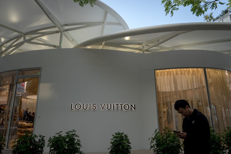 LVMH Stores in Beijing Ahead of Earnings Announcements LVMH Stores in Beijing Ahead of Earnings Announcements