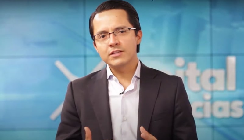 Yesid Lancheros asumiría la dirección de Semana tras la salida de Vicky Dávila. Yesid Lancheros asumiría la dirección de Semana tras la salida de Vicky Dávila.