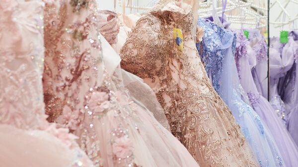 De Shein à Temu: vestidos ‘made in China’ dominam o mercado de quinceañeras no México De Shein à Temu: vestidos ‘made in China’ dominam o mercado de quinceañeras no México