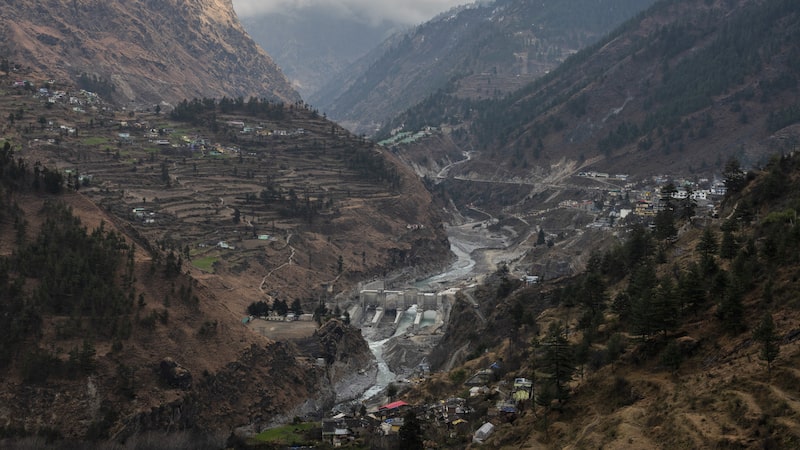 Inundações no Nepal expõem riscos da aposta em hidrelétricas no Himalaia Inundações no Nepal expõem riscos da aposta em hidrelétricas no Himalaia