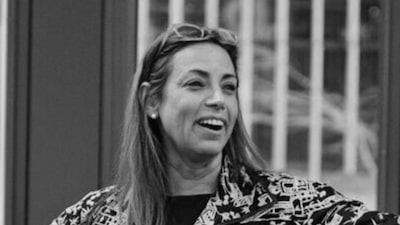 Elizabeth Nieto Elizabeth Nieto