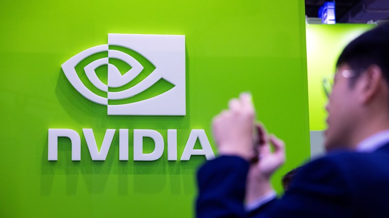 Nvidia presenta previsiones sólidas y ayuda a disipar temores sobre una burbuja de la IA Nvidia presenta previsiones sólidas y ayuda a disipar temores sobre una burbuja de la IA