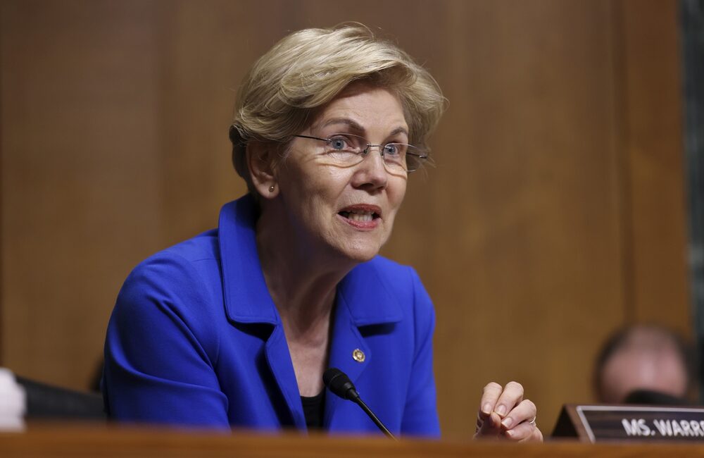 La senadora Elizabeth Warren, uan demócrata de Massachusetts, habla durante una audiencia del Comité de Finanzas del Senado en Washington, D.C., EE. UU., el martes 8 de junio, 2021. Fotógrafa: Evelyn Hockstein/Reuters/Bloomberg La senadora Elizabeth Warren, uan demócrata de Massachusetts, habla durante una audiencia del Comité de Finanzas del Senado en Washington, D.C., EE. UU., el martes 8 de junio, 2021. Fotógrafa: Evelyn Hockstein/Reuters/Bloomberg