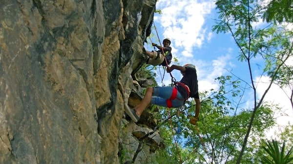 Ecoturismo y aventuras reinventan al único lago de origen volcánico en Honduras Ecoturismo y aventuras reinventan al único lago de origen volcánico en Honduras