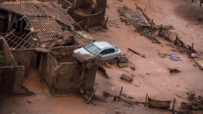 Vale enfrenta processo de US$ 3,8 bi na Holanda por colapso de barragem em Mariana Vale enfrenta processo de US$ 3,8 bi na Holanda por colapso de barragem em Mariana