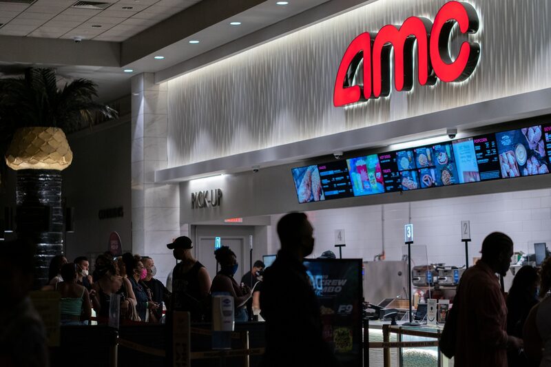AMC Theaters fue una de las acciones que entraron al club meme de los inversionistas retail este año. AMC Theaters fue una de las acciones que entraron al club meme de los inversionistas retail este año.