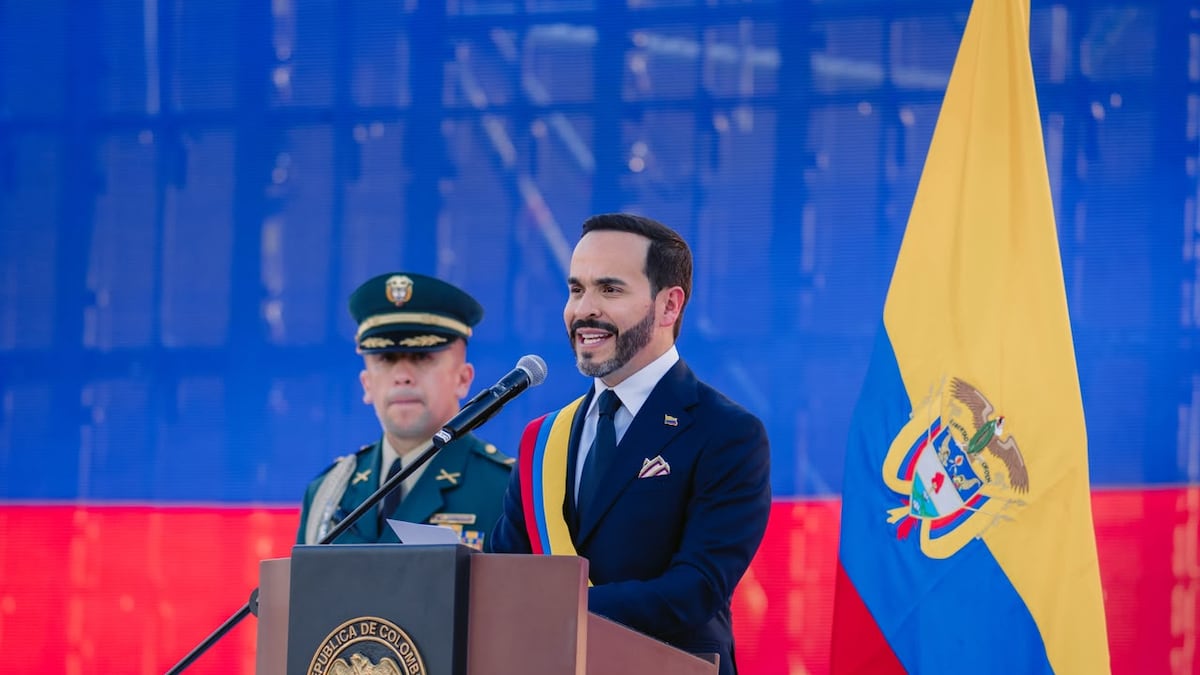 De la Espriella anuncia reforma tributaria y congelará el gasto público