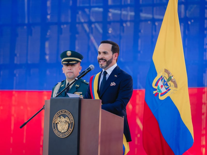 De la Espriella anunció reforma tributaria y congelará el gasto público De la Espriella anunció reforma tributaria y congelará el gasto público