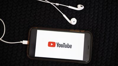 Concorrência com Spotify faz YouTube criar assinatura mais barata com foco em podcast Concorrência com Spotify faz YouTube criar assinatura mais barata com foco em podcast
