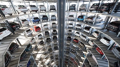 Europa tenta ganhar tempo para indústria auto sob risco de ficar presa ao presente Europa tenta ganhar tempo para indústria auto sob risco de ficar presa ao presente