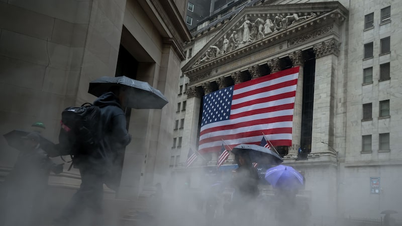 “Tiene al mercado bajo su control”: Acciones se mueven al ritmo de las publicaciones de Trump “Tiene al mercado bajo su control”: Acciones se mueven al ritmo de las publicaciones de Trump