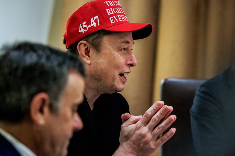 Musk espera cortar US$ 1 tri em gastos nos EUA até maio. Não vai ser tão simples | Musk espera cortar US$ 1 tri em gastos nos EUA até maio. Não vai ser tão simples |