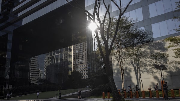 Ibiuna ganha com queda de juros futuros e multimercados abrem ano acima do CDI Ibiuna ganha com queda de juros futuros e multimercados abrem ano acima do CDI